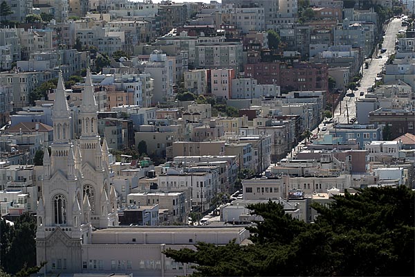 San Francisco | Canon 10D, EF 70-200 2.8, 105mm, f 6.0, 1/250s, ISO100