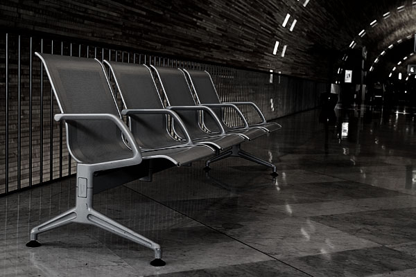 Airport Paris, Charles-de-Gaulle, bench